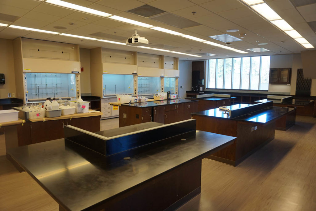 Fixed Wood Laboratory Casework Islands with Epoxy Tops
